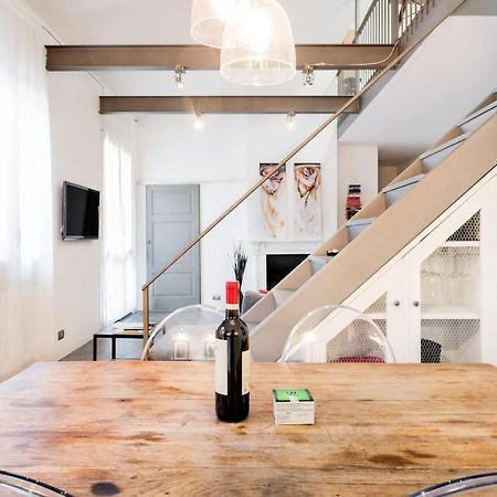 Appartement Design Loft Bocconi à Milan Extérieur photo