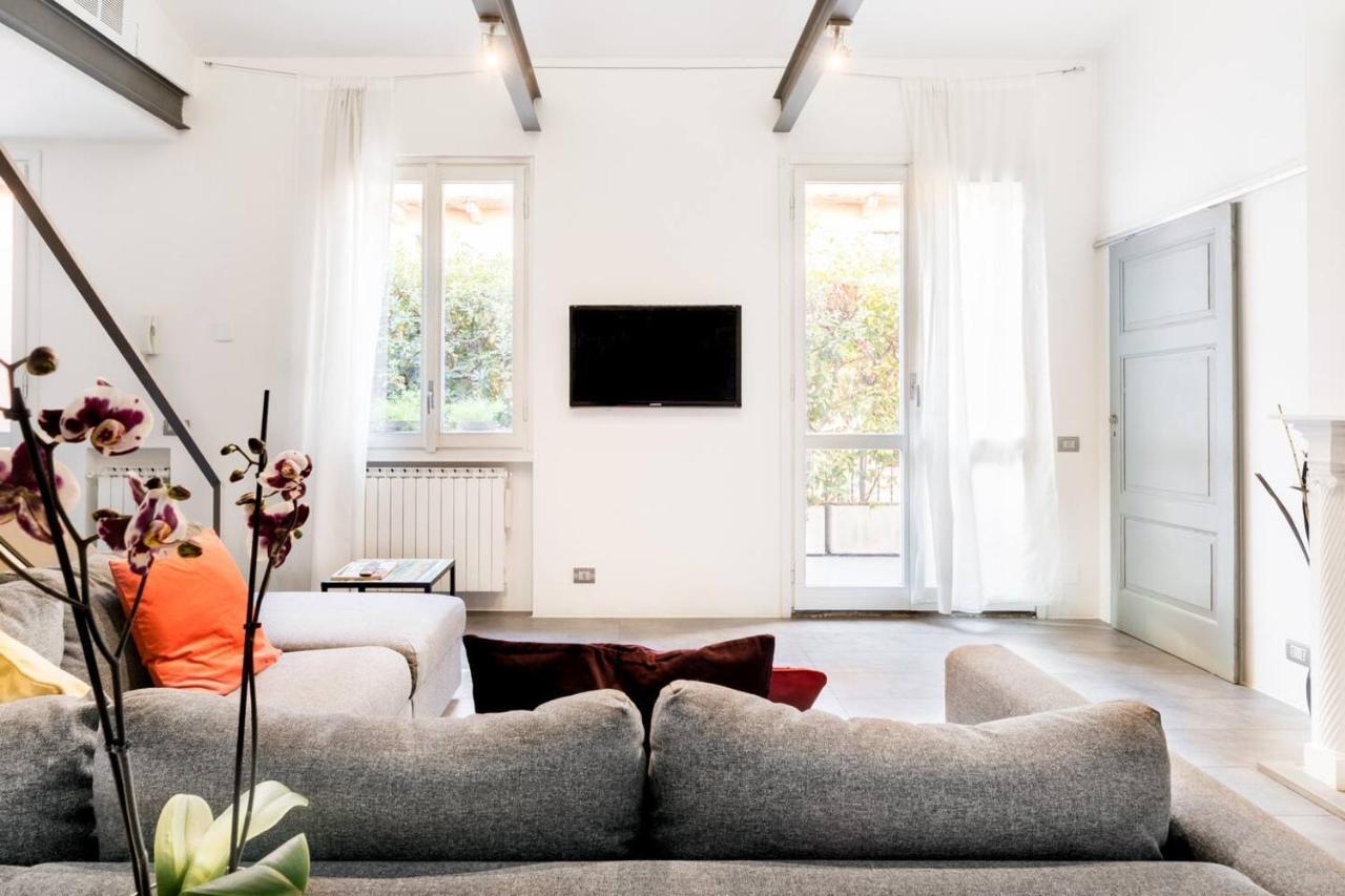 Appartement Design Loft Bocconi à Milan Extérieur photo