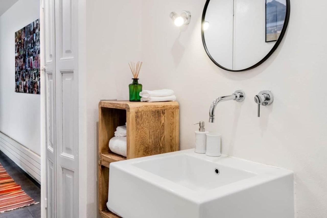 Appartement Design Loft Bocconi à Milan Extérieur photo