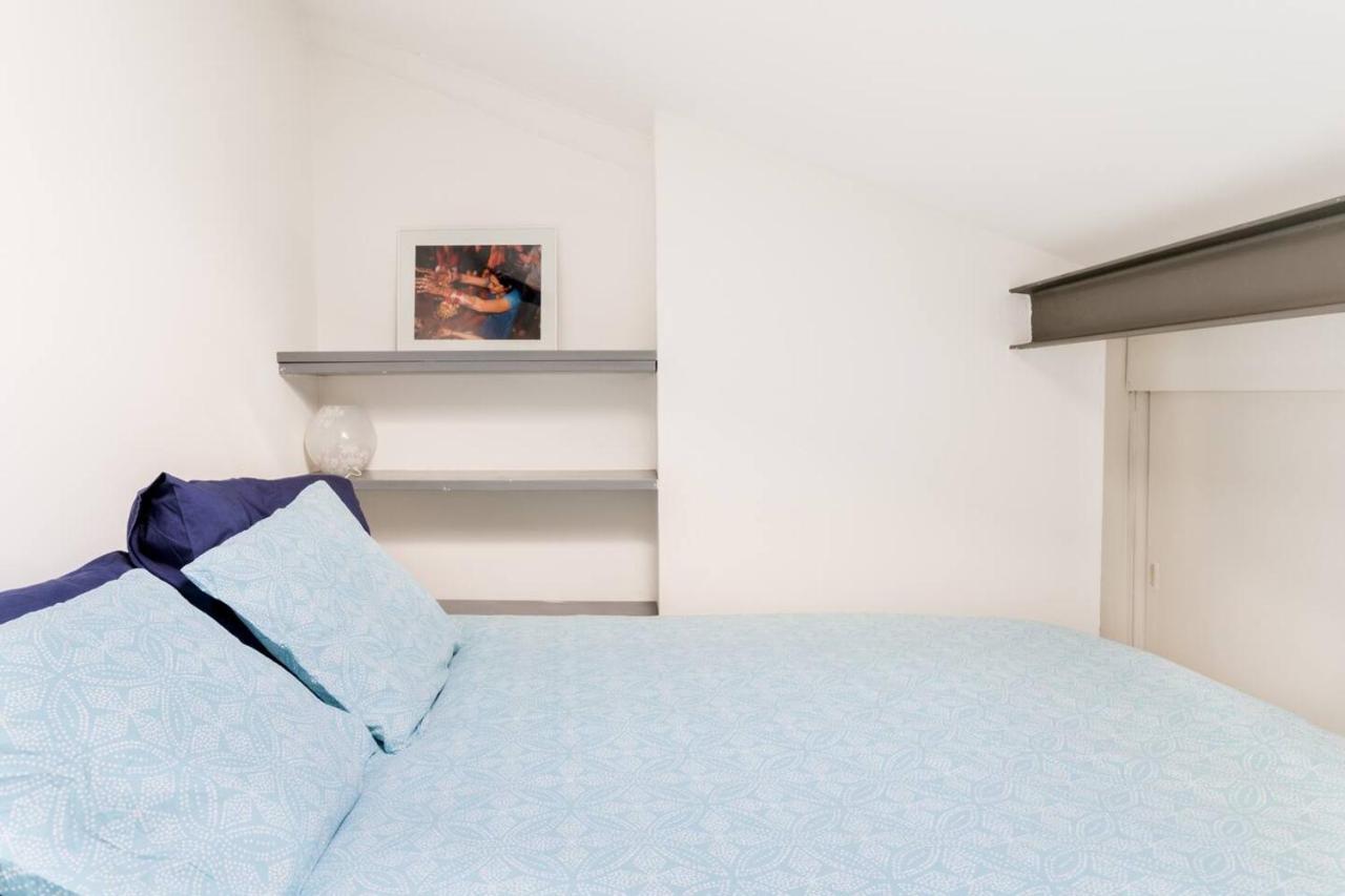 Appartement Design Loft Bocconi à Milan Extérieur photo